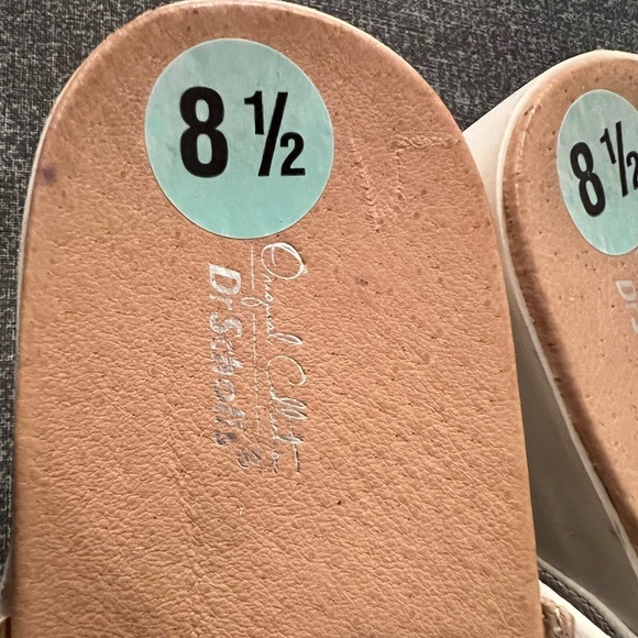 DR SCHOLLS White Sandals with Wide Straps and Platform Sole/size 8.5 - Picture 11 of 11